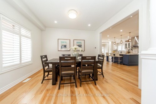3773 Quiet Creek Drive, Mississauga, ON - Indoor Photo Showing Dining Room
