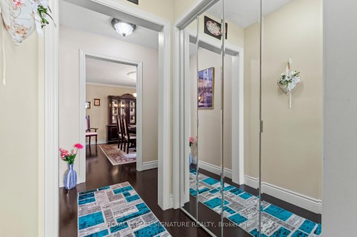 58 Centennial Parkway S, Hamilton, ON - Indoor