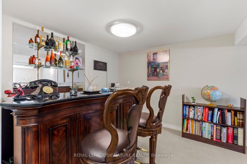 58 Centennial Parkway S, Hamilton, ON - Indoor