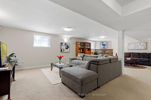 58 Centennial Parkway S, Hamilton, ON - Indoor