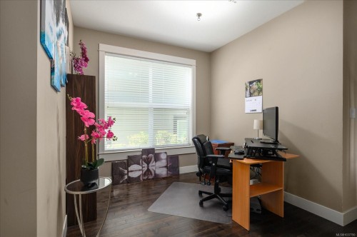 6196 Strathcona Pl, Nanaimo, BC 