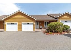 38 Merritt Hill RD Quispamsis, NB E2E 6A1
