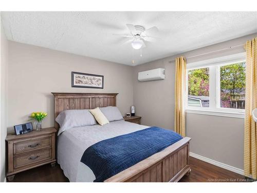 204 Macfarlane St, Fredericton, NB 