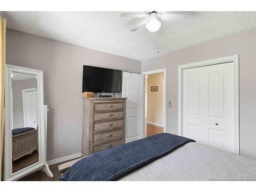 204 Macfarlane St, Fredericton, NB 
