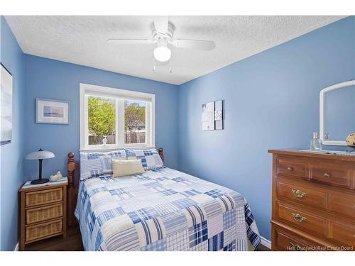 204 Macfarlane St, Fredericton, NB 
