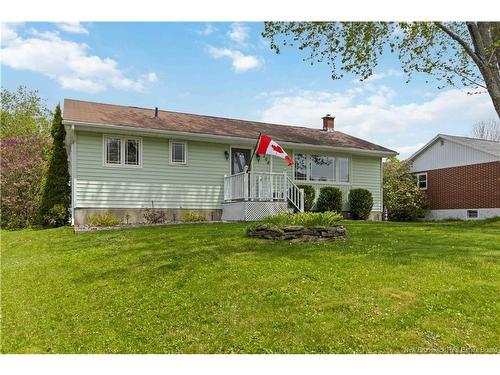204 Macfarlane St, Fredericton, NB 