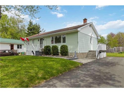 204 Macfarlane St, Fredericton, NB 
