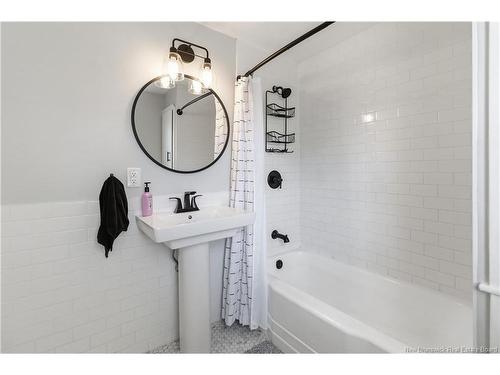 73 Burlington Ave, Moncton, NB 