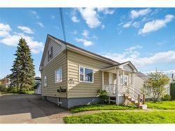 144 Gould ST Dieppe, NB E1A 1T9