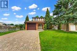 216 MCGARRY DRIVE  Kitchener, ON N2N 1H9