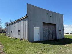 124 3rd Avenue N  Swan River, MB R0L 1Z0