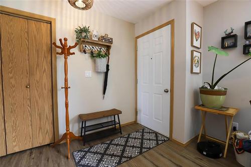 88 Second Avenue Sw, Teulon, MB - Indoor Photo Showing Other Room