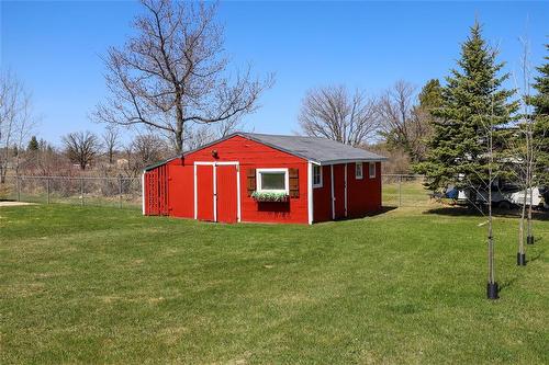 88 Second Avenue Sw, Teulon, MB - Outdoor