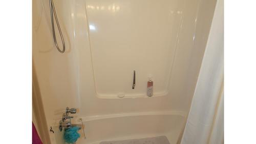 221-223-1051 Gerry Sorensen Way, Kimberley, BC - Indoor Photo Showing Bathroom