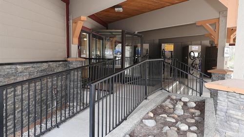 221-223-1051 Gerry Sorensen Way, Kimberley, BC -  Photo Showing Other Room