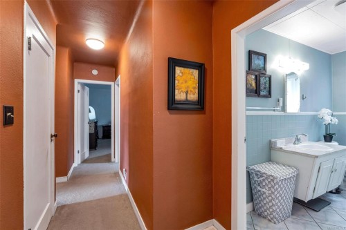 636 Coronation Ave, Duncan, BC 