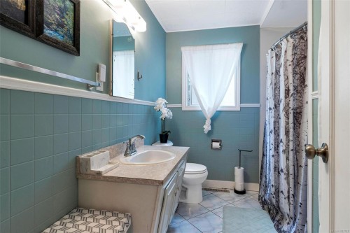 636 Coronation Ave, Duncan, BC 