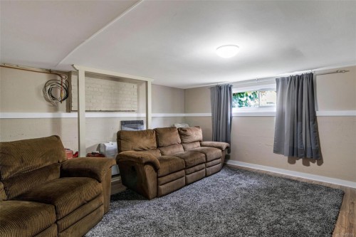 636 Coronation Ave, Duncan, BC 