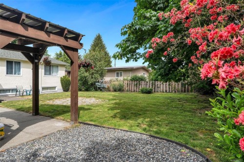 636 Coronation Ave, Duncan, BC 
