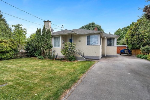 636 Coronation Ave, Duncan, BC 