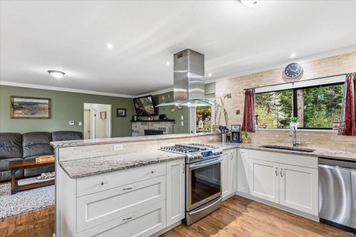 13345 Cedar Rd, Nanaimo, BC 