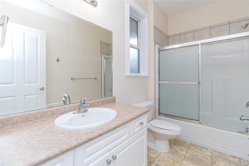 6797 Hampton Pl, Duncan, BC 