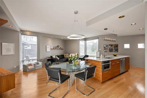 509 Shaftesbury Blvd, Winnipeg, MB 