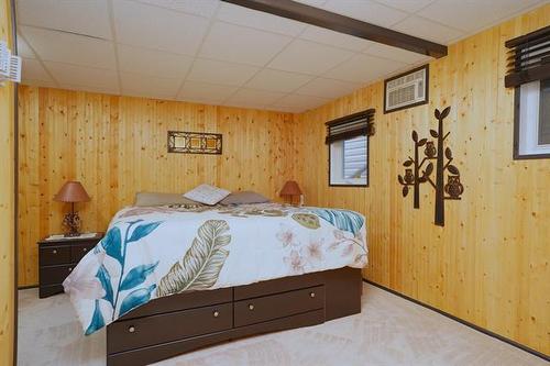 5 Richard Rd, Hillside Beach, MB 