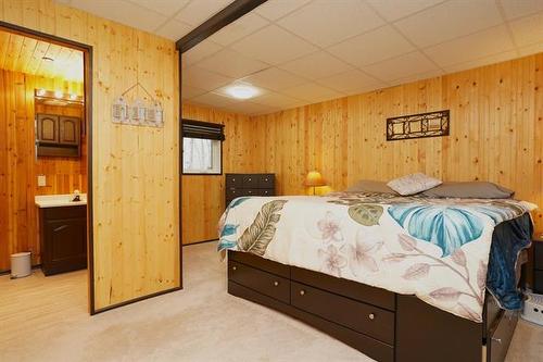 5 Richard Rd, Hillside Beach, MB 