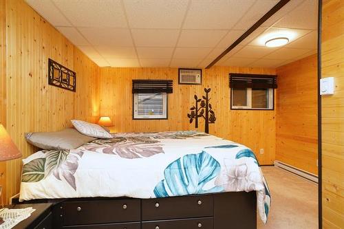 5 Richard Rd, Hillside Beach, MB 