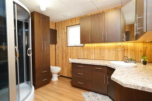 5 Richard Rd, Hillside Beach, MB 