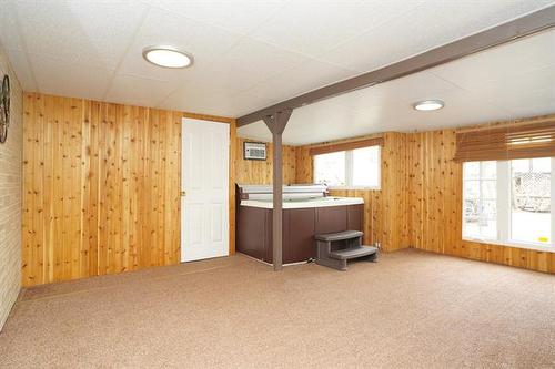 5 Richard Rd, Hillside Beach, MB 