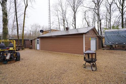 5 Richard Rd, Hillside Beach, MB 