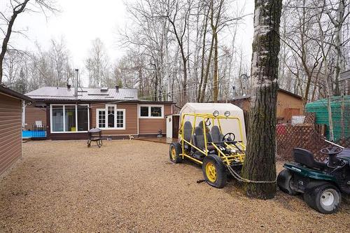 5 Richard Rd, Hillside Beach, MB 