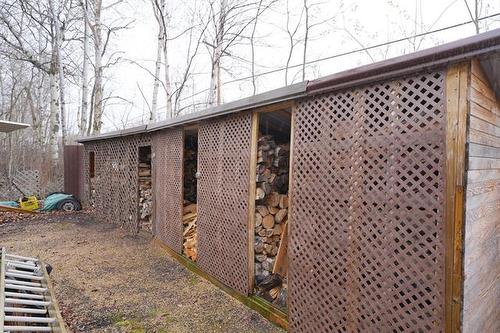 5 Richard Rd, Hillside Beach, MB 