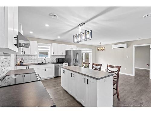 288 Pleasant Dr, Minto, NB 