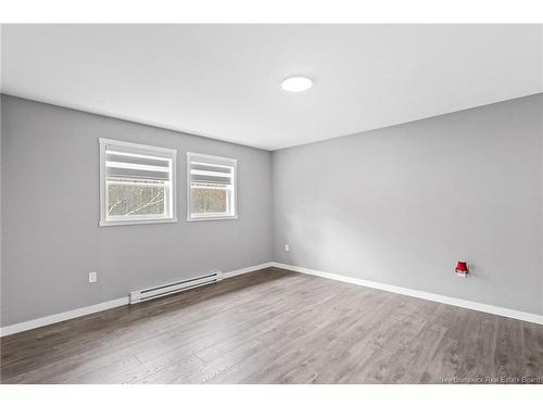 288 Pleasant Dr, Minto, NB 