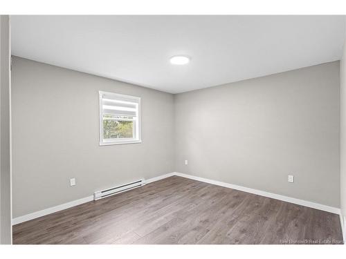 288 Pleasant Dr, Minto, NB 