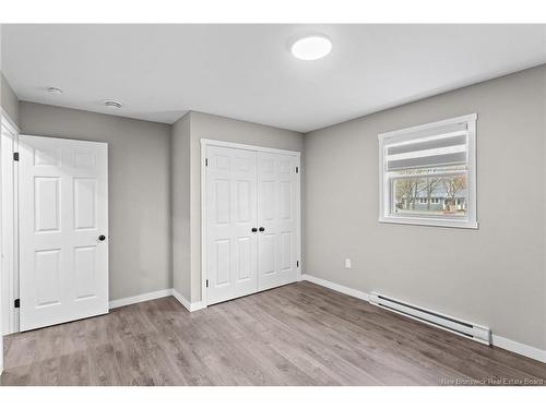 288 Pleasant Dr, Minto, NB 