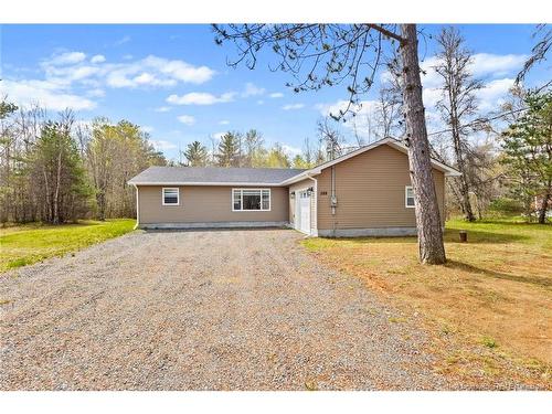 288 Pleasant Dr, Minto, NB 