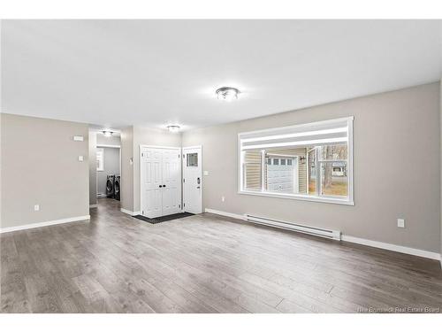 288 Pleasant Dr, Minto, NB 
