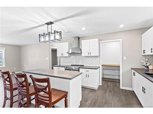 288 Pleasant Dr, Minto, NB 