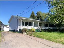10 King ST Shediac, NB E4P 1X9