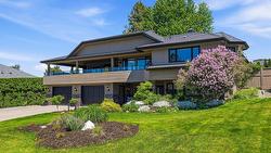 307 Stellar Drive Kelowna, BC V1W 4K5