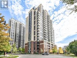 905 - 1 MICHAEL POWER PLACE Toronto, ON M9A 0A1