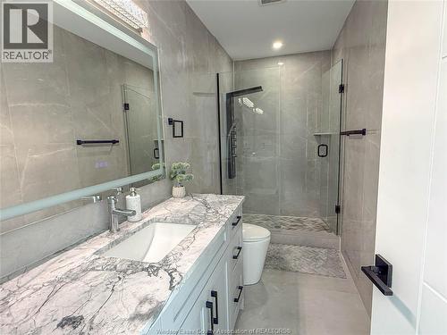 7 Cypress Pointe, Leamington, ON - Indoor Photo Showing Bathroom