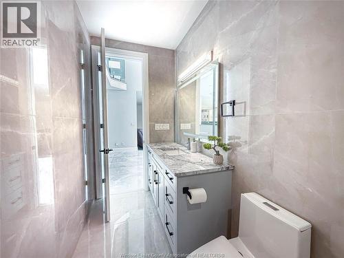 7 Cypress Pointe, Leamington, ON - Indoor Photo Showing Bathroom