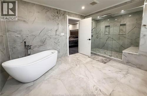 7 Cypress Pointe, Leamington, ON - Indoor Photo Showing Bathroom