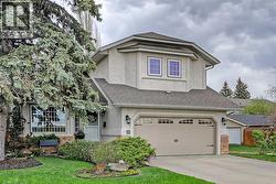 42 Sundown Close SE  Calgary, AB T2X 2X3