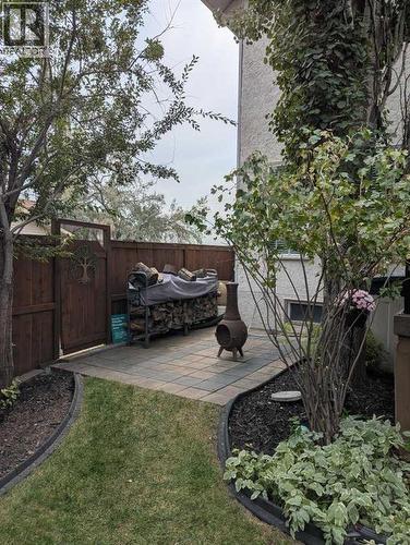 42 Sundown Close Se, Calgary, AB - Outdoor